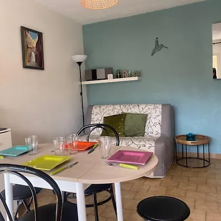 Saint-pierre-la-mer : T2 Avec Piscine, Parking, Clim, Terrasse - 4 Pers. - Fr-1-795-26 Fleury (Aude)